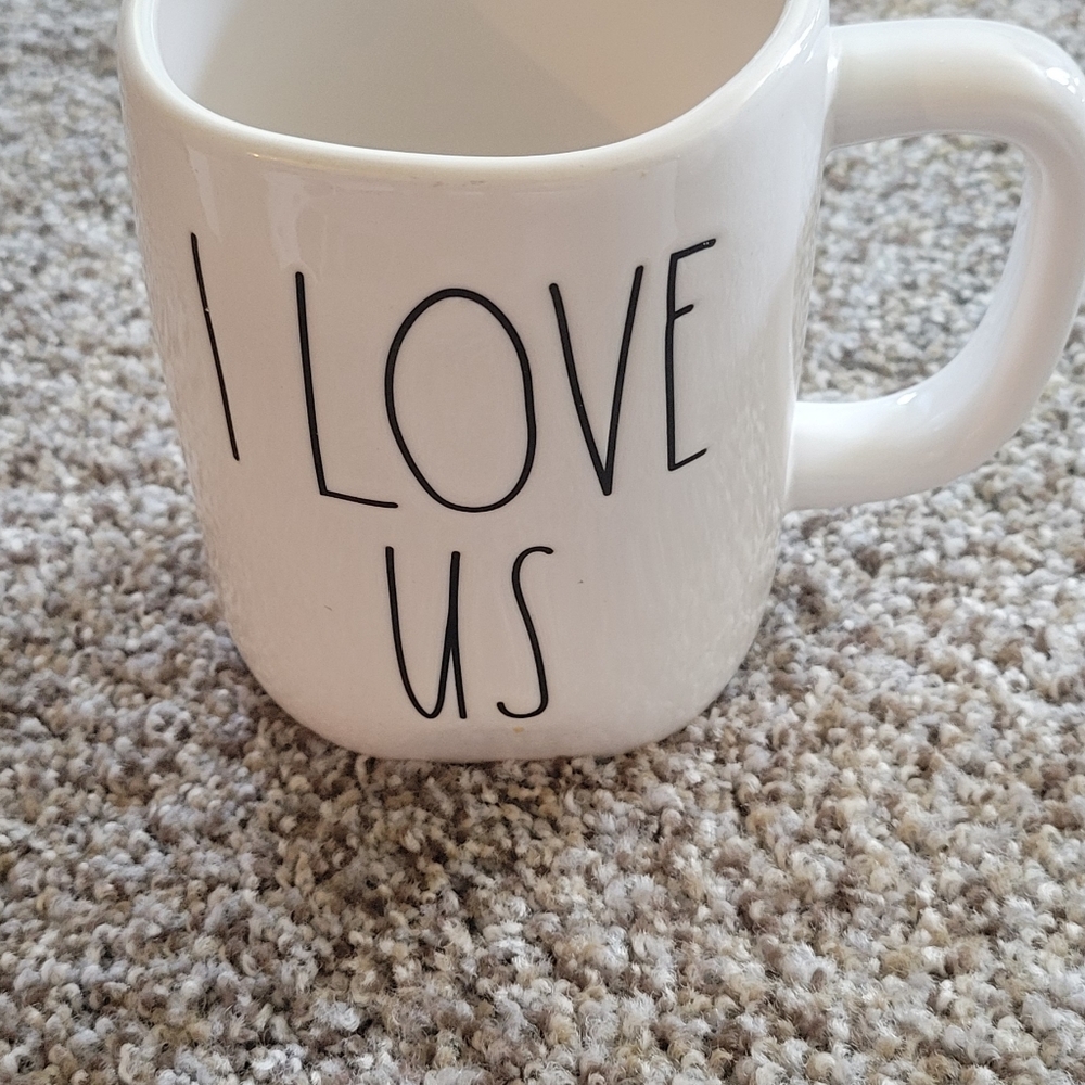 Ray Dunn I love us ceramic mugs